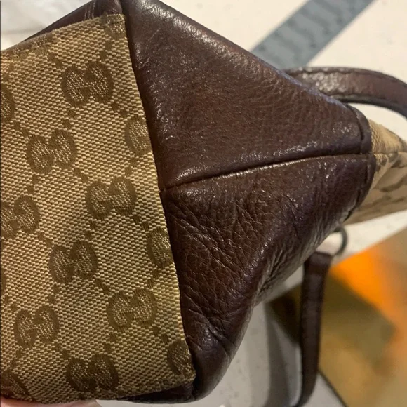 Gucci Brown Monogram Tote Bag EUC - Picture 11 of 13
